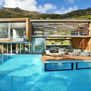 The House Villa