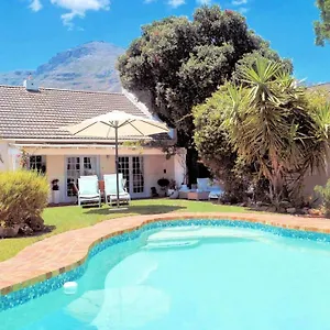 Hout Bay Beach Cottage Holiday home